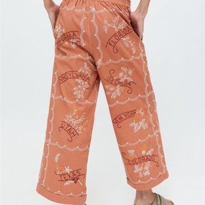 Urban outfitters kimchi blue state flower pants